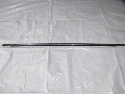 Молдинг уплотнитель дверь перед левая vw passat b6 фото №1