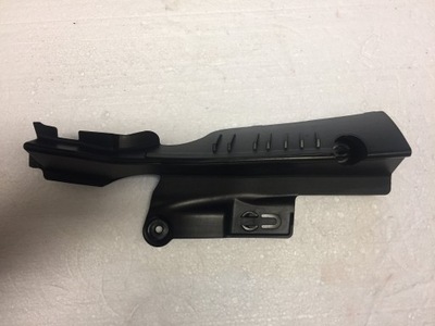 Направляющая кронштейн шторки безопасности audi a4 8w5880755 фото №1