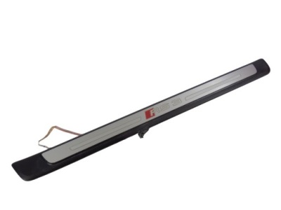 Молдинг поріг права audi rs3 8v4947418b підсвічена фото №1