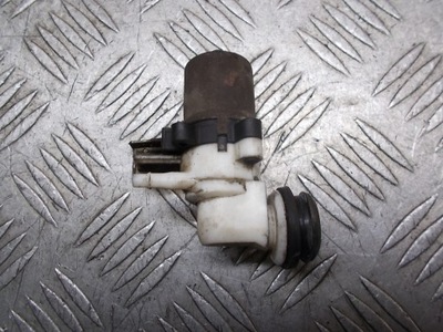 Помпа розпилювача моторчик nissan sunny n13 фото №1