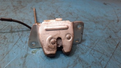 Замок крышки mitsubishi outlander i 03-06r фото №1