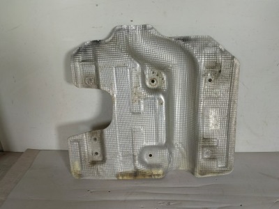 Opel astra k 1.5crdi защита тепловая бака топлива фото №1