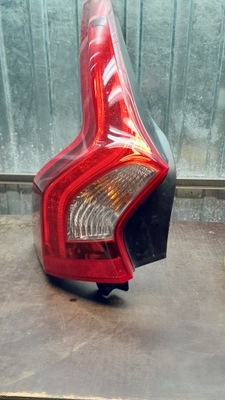 V60 volvo лампа задня фото №1