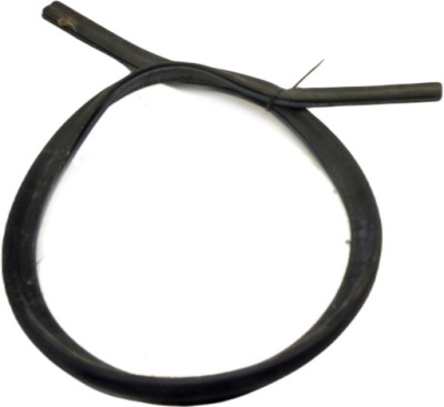 Nb243 skoda scala прокладка капот отсек фото №1