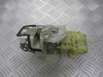 Замок двері правий перед honda city фото №1