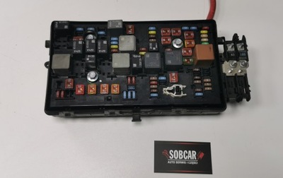 Коробка предохранителей 13275884 opel insignia a фото №1