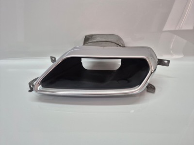 Volvo xc 40 ii наконечник вихлоп ліва задній фото №1