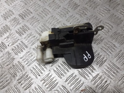 Замок дверь центральный правый перед alfa romeo 147 фото №1