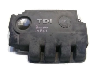 Skoda roomster крышка двигатель 03g103967d фото №1