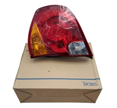 Оригинал лампа правый задняя 92402-257 hn0184063 hyundai accent фото №1