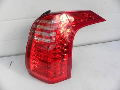 Peugeot 5008 задняя лампа правая сторона фото №1