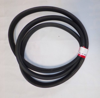 Прокладка дверь левый задняя skoda roomster lift фото №1