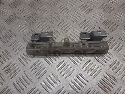 Свет стоп-сигнал toyota auris фото №1