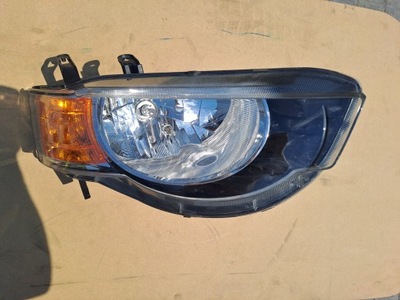 Лампа mitsubishi colt фото №1