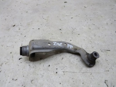 Кронштейн кронштейн підрамник правий renault zoe фото №1