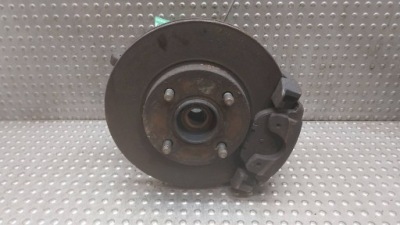 Поворотний кулак правий перед 2s61-3k170-ba ford fiesta fusion mk6 фото №1