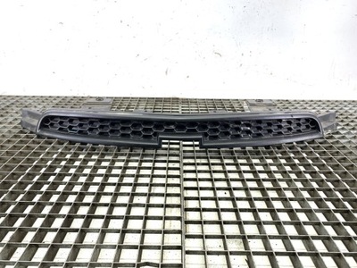 Решётка радиатора решётка радиатора chevrolet orlando 95156947 хэтчбек решётка фото №1