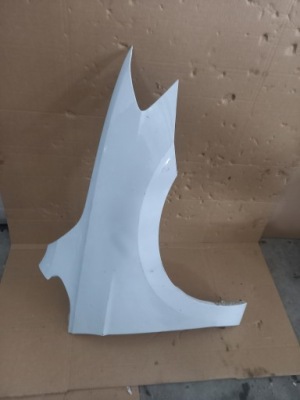 Vw golf 7 sportsvan правый крыло перед фото №1