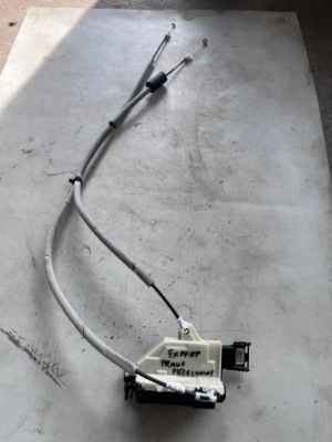 Замок дверь правых раздвижных peugeot expert iii 16- psa084169 фото №1