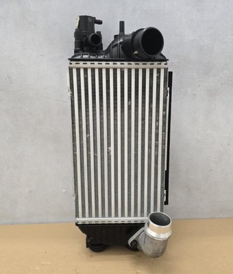 Интеркулер kia sportage v 21- 2.0 mpi 282702m800 фото №1