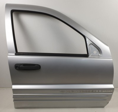 Дверь правый перед jeep grand cherokee wj фото №1