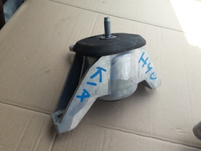 Кронштейн подушка двигателя hyundai tucson iii iv фото №1