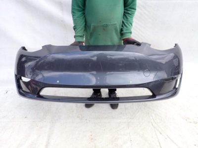 Tesla model y 20- бампер перед передний pdc фото №1