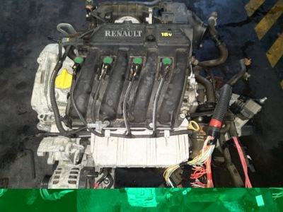 Компресор кондиціонера 8200537190 dacia logan 1.6 фото №1
