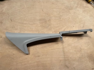 Захист стійка правого vw crafter ii man tge 7c0867270 фото №1