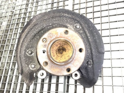 Поворотный кулак правый перед bmw f30 2.0 245km 198788 ступица передний 11-18 фото №1
