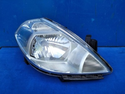 Nissan tiida 04-13 2004-2013 фара лампа права фото №1