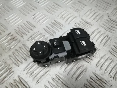 Панель перемикач вікон 39089070 opel corsa f фото №1