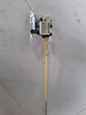 Привод заливной топлива mini clubman r56 4062044215 1.6l фото №1