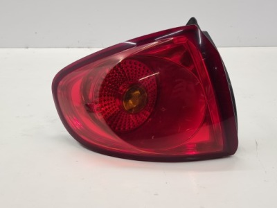 Seat altea lift лампа левый задняя 5p0945095j фото №1