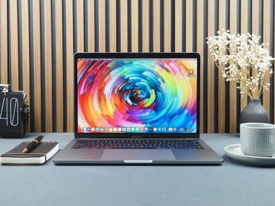 Laptop Apple MacBook Pro 13 i5 2.3 8 256 2019