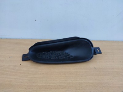 Ford escort 95-00r правый  решётка бампера заглушка фото №1