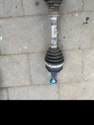 Mercedes glc 253 приводной вал левая a2533307900 фото №1