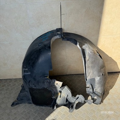 Підкрилок передні праве land rover discovery sport fk72-16a573-ad фото №1