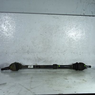 Opel insignia a 1.8 приводной вал правая перед 13228196 фото №1