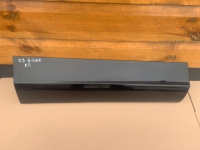 Audi q3 8u s-line молдинг дверь правый задняя правая задняя 8u0853970f czarna фото №1