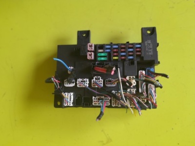 Модуль коробка запобіжників 2.4 8637c076 mitsubishi eclipse cross 21r фото №1