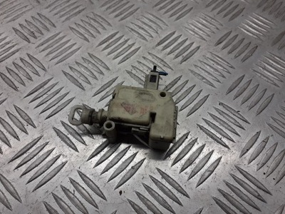 Привід замка центрального vw passat b5 фото №1