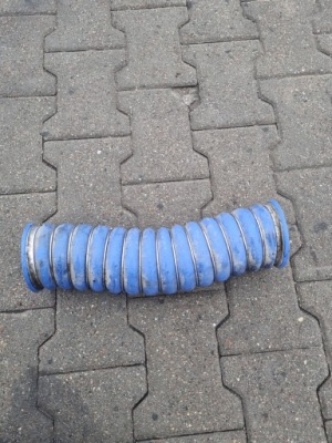 Труба охолодження шланг інтеркулер повітря volvo fh fm 12 оригінал фото №1