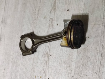 Opel corsa f 2020 поршень с шатун фото №1