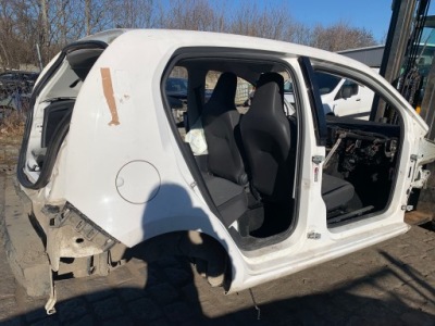 Volkswagen up seat mii skoda citigo чверть права крила блок двигуна дах поріг фото №1