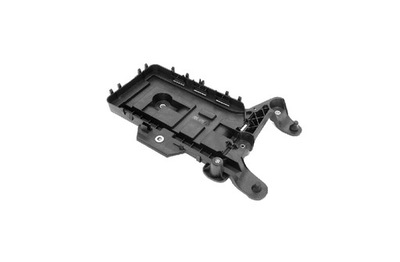 НОВЫЙ ПОДСТАВКА КРЕПЕЖ ПОЛКА АККУМУЛЯТОРА AUDI A3 8P 03- Q3 8U 11-