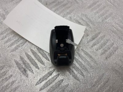 Bmw 2 f46 2016 кронштейн захист сонцезахисний фото №1