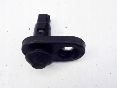 Датчик відкривання передніх двері toyota yaris ii фото №1