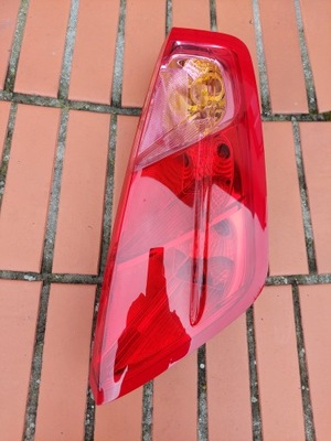 Fiat grande punto 05-12 лампа задняя задняя правая фото №1
