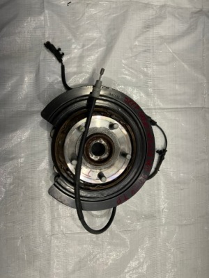 Jeep grand cherokee wk2 srt поворотний кулак задня права фото №1